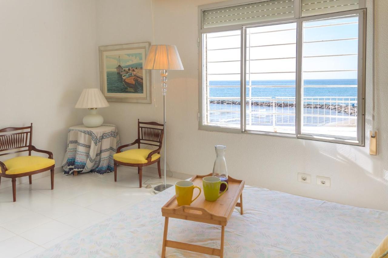 Magnifica Villa Aireola Frente Al Mar بينيكاسّين المظهر الخارجي الصورة